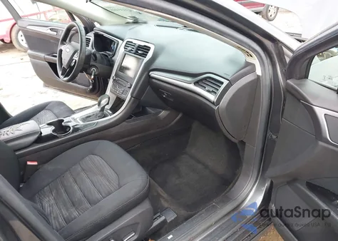 2016 Ford Fusion Se z USA, uszkodzony, nr VIN 3FA6P0H79GR293825